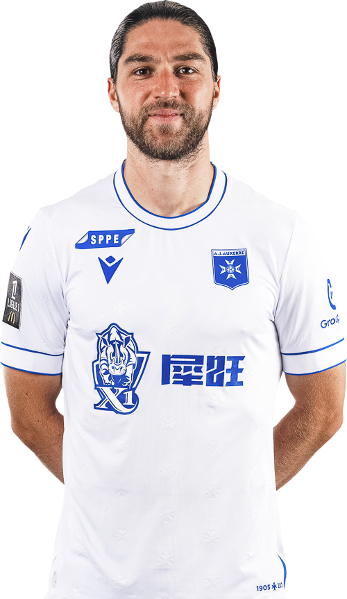 Francisco Sierralta, défenseur de l'AJ Auxerre